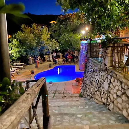 Apartment Charming With Pool - - 50 Sqm *