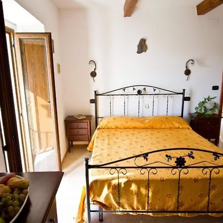 Charming With Pool - - 50 Sqm Apartment