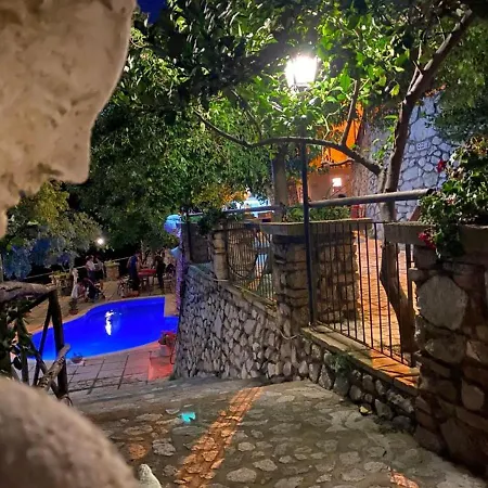 Charming With Pool - - 50 Sqm * Badolato Marina